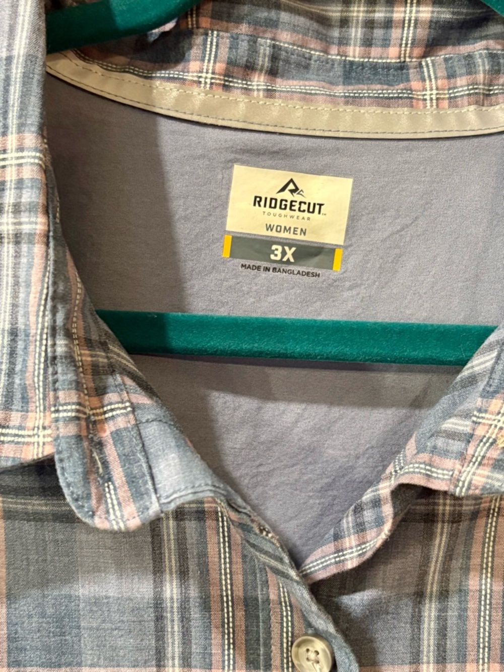 Relaxed Indigo Plaid Short-Sleeve Button-Down Shirt - Women's - Picture 2 of 5